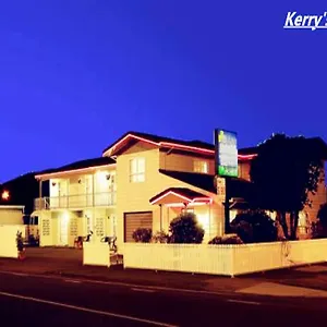 Kerry's 3*, Rotorua New Zealand